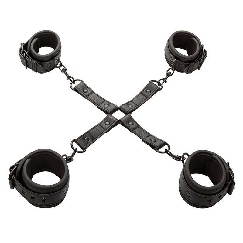 CALEXOTICS - NOCTURNAL HOG TIE CONNECTOR CUERO AJUSTABLE BLACK