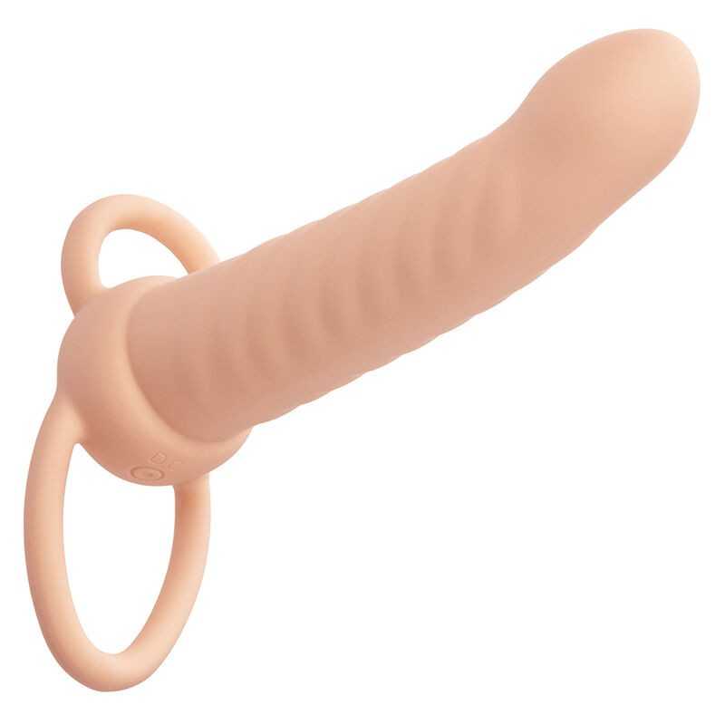 CALEXOTICS - MAXX DOUBLE PÉNÉTRATEUR NERVURÉ 10 VIBRATIONS FLESH